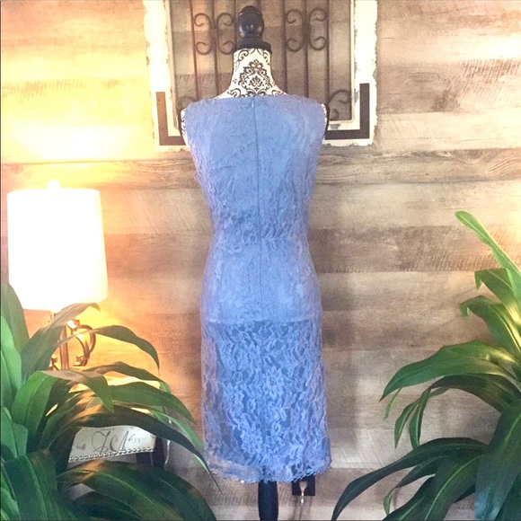 Beautiful Soft Blue Lace Midi Dress - Picture 4 of 5